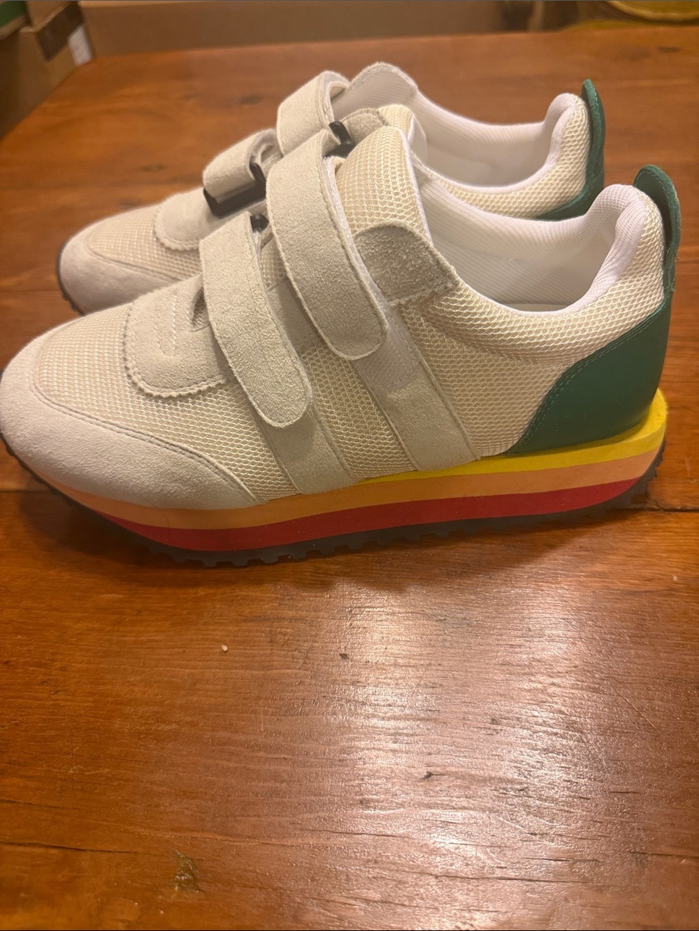 Charlotte Stone Conway Sneakers with Rainbow Sole women’s size 9 New! - Picture 6 of 10